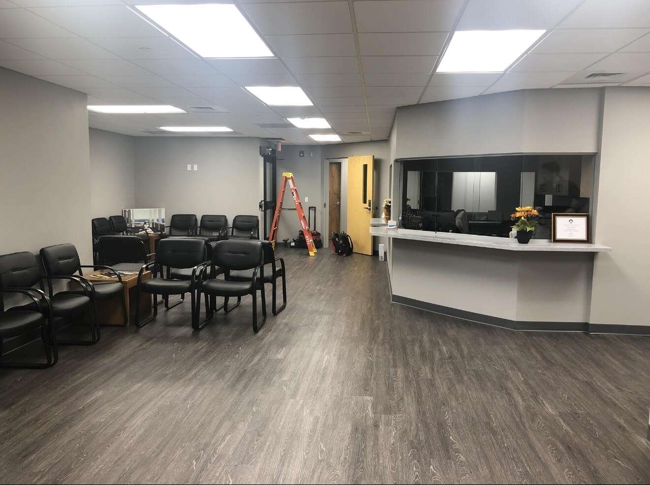 Commercial Watertown CT1