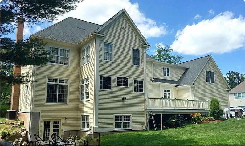 How to Prepare Exterior Walls for Painting (And Why Pros Handle All of It for You)
